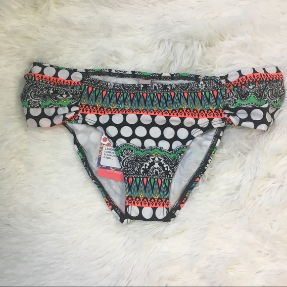 Luli Fama Cosmos In Miami Scrunch Side Full Bottom - Picture 3 of 4